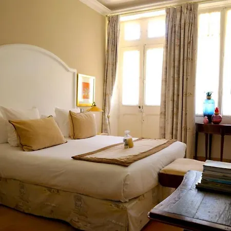 Royal Bon Repos 호텔 3*