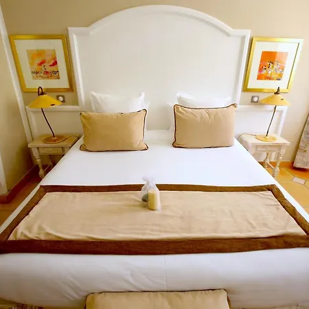 Royal Bon Repos Hotel 3*