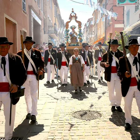 Royal Bon Repos Szálloda