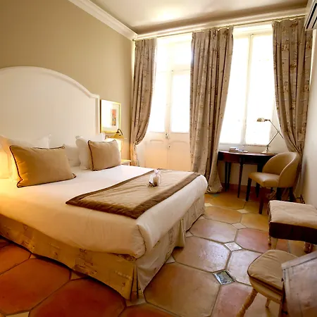 Royal Bon Repos Hotel 3*