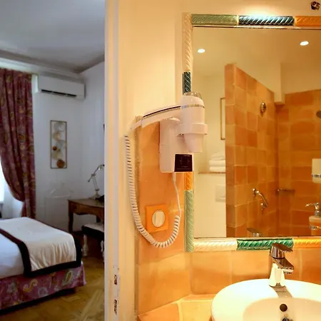 Royal Bon Repos 3* Sainte-Maxime