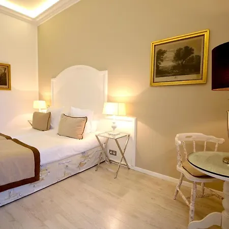 Royal Bon Repos 3* Sainte-Maxime