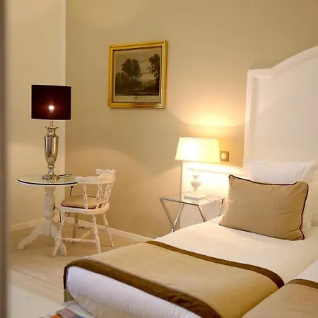 Royal Bon Repos
