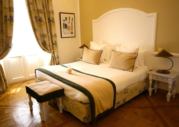 Hotel Royal Bon Repos 3*