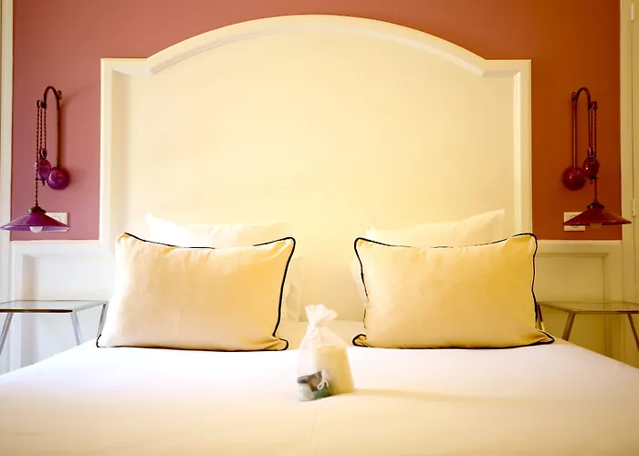 Royal Bon Repos فندق 3*