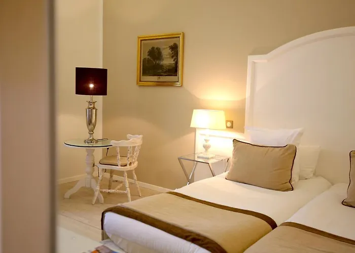 Royal Bon Repos