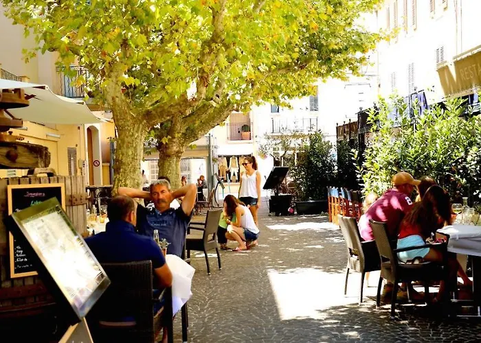 فندق Royal Bon Repos سانت ماكسيم